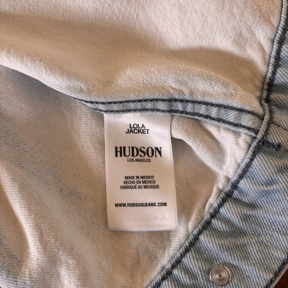 HUDSON JEANS - Lola Shrunken Denim Trucker Jacket (M) (distressed, blue & white) - Picture 4 of 4